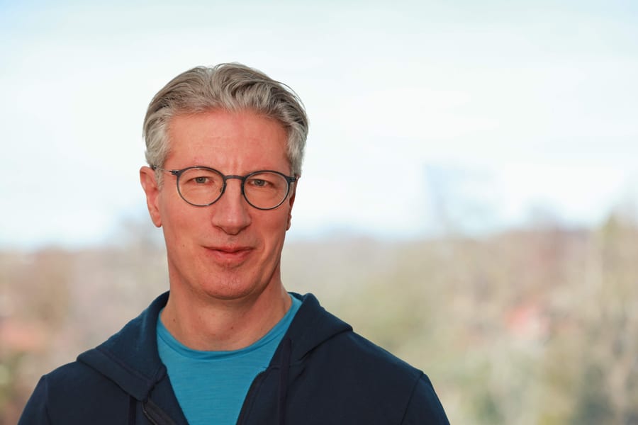 Dr. Marcus Benz